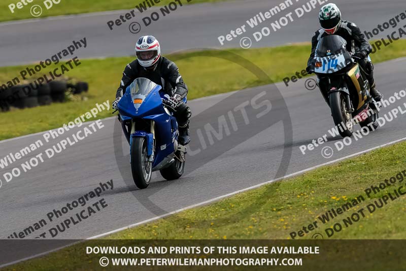 PJM Photography;anglesey no limits trackday;anglesey photographs;anglesey trackday photographs;enduro digital images;event digital images;eventdigitalimages;no limits trackdays;peter wileman photography;racing digital images;trac mon;trackday digital images;trackday photos;ty croes